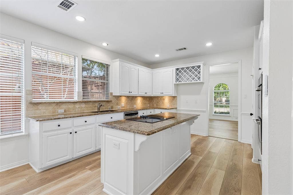 849 Shorewood Drive, Coppell, TX 75019 849 Shorewood Drive, Coppell, TX 75019