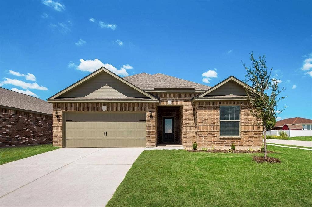 412 Harbor Oaks Drive, Anna, TX 75409