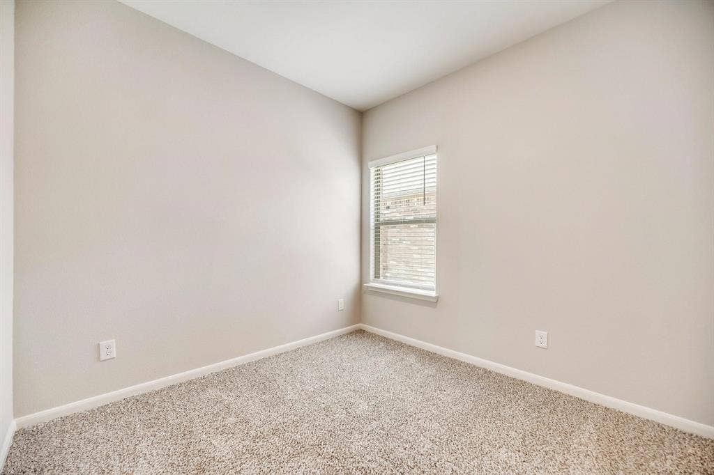 412 Harbor Oaks Drive, Anna, TX 75409