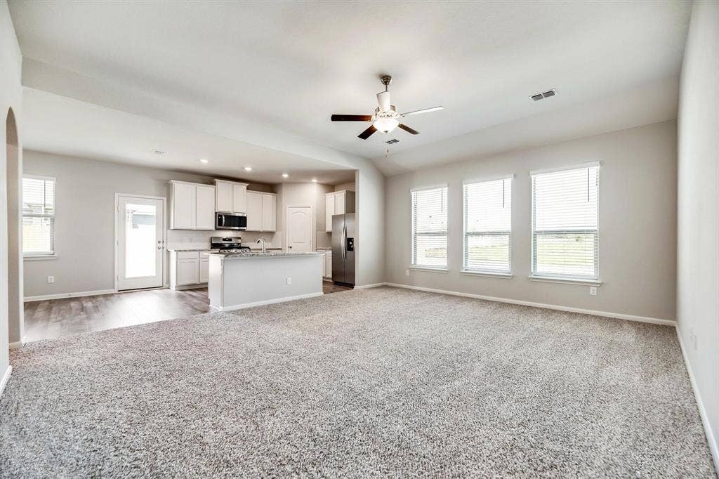 412 Harbor Oaks Drive, Anna, TX 75409