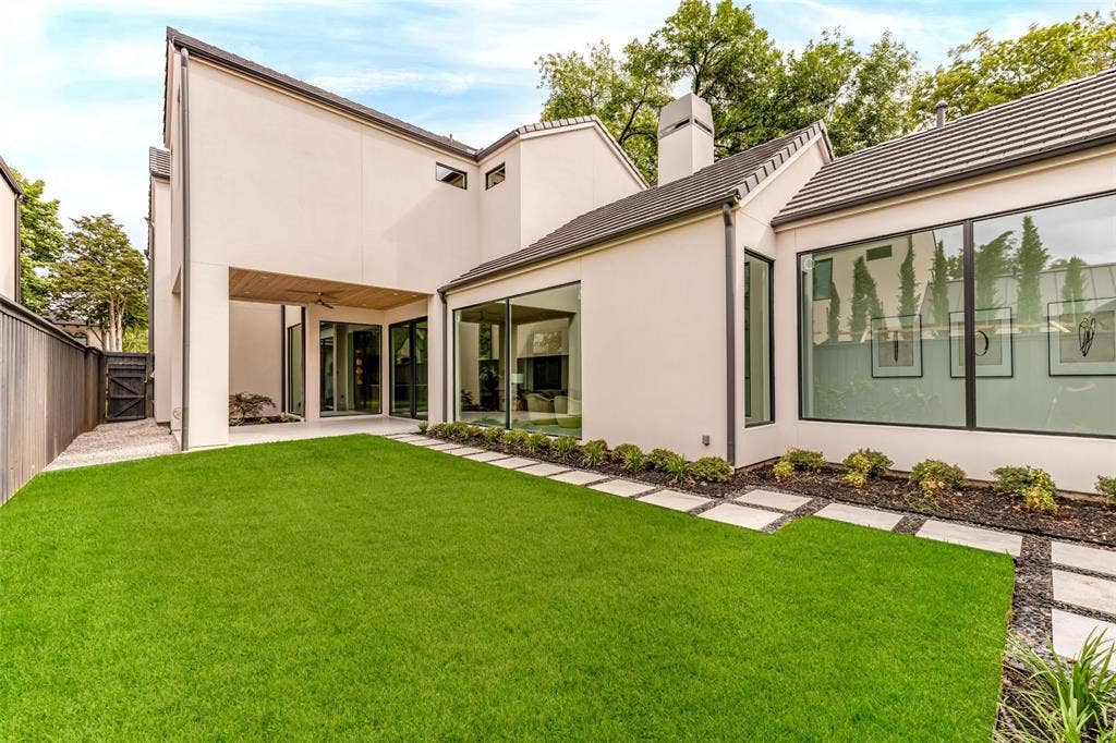 4718 W Amherst Avenue, Dallas, TX 75209 4718 W Amherst Avenue, Dallas, TX 75209