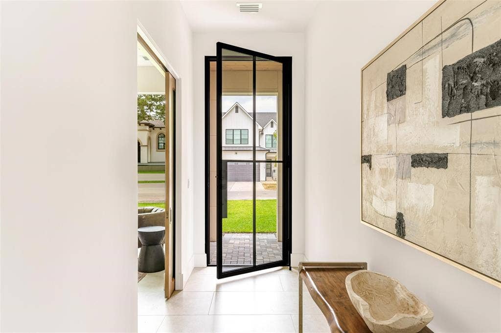 4718 W Amherst Avenue, Dallas, TX 75209 4718 W Amherst Avenue, Dallas, TX 75209