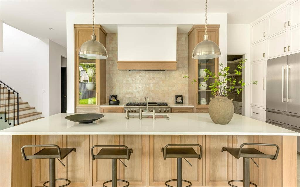 4718 W Amherst Avenue, Dallas, TX 75209 4718 W Amherst Avenue, Dallas, TX 75209