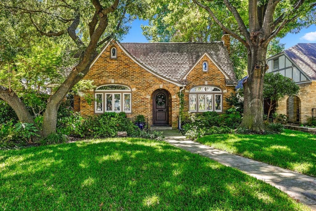 5906 Mercedes Avenue, Dallas, TX 75206