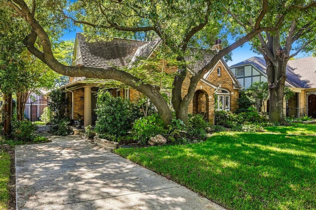 5906 Mercedes Avenue, Dallas, TX 75206