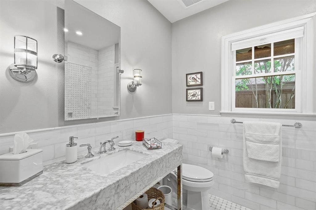 5906 Mercedes Avenue, Dallas, TX 75206