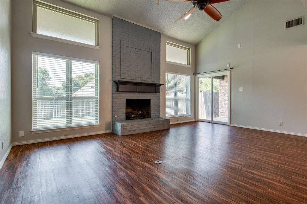 1726-1728 Stonegate Drive, Denton, TX 76205 1726-1728 Stonegate Drive, Denton, TX 76205