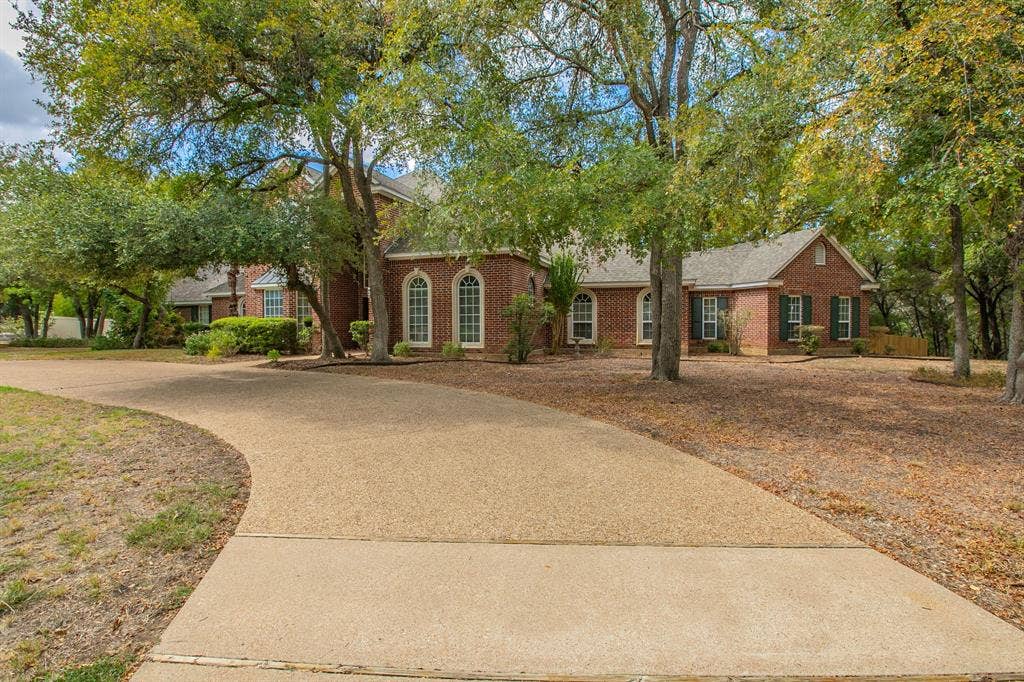 1051 Hidden Valley Court, McGregor, TX 76657 1051 Hidden Valley Court, McGregor, TX 76657
