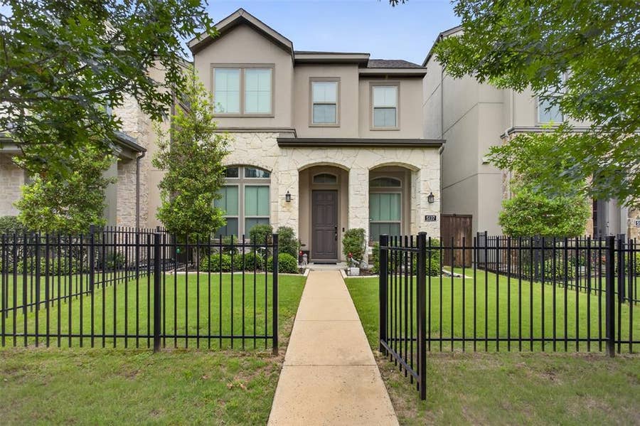 Property photo for 5137 Artemesia Lane, Dallas, TX
