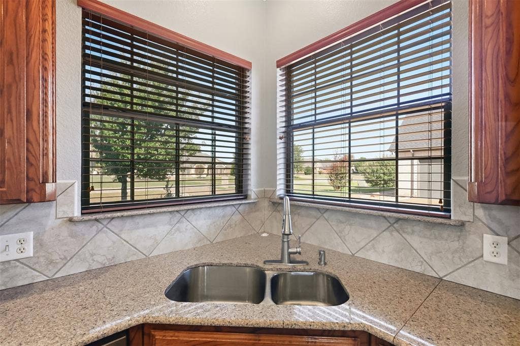 1013 Telford Trail, Crowley, TX 76036 1013 Telford Trail, Crowley, TX 76036