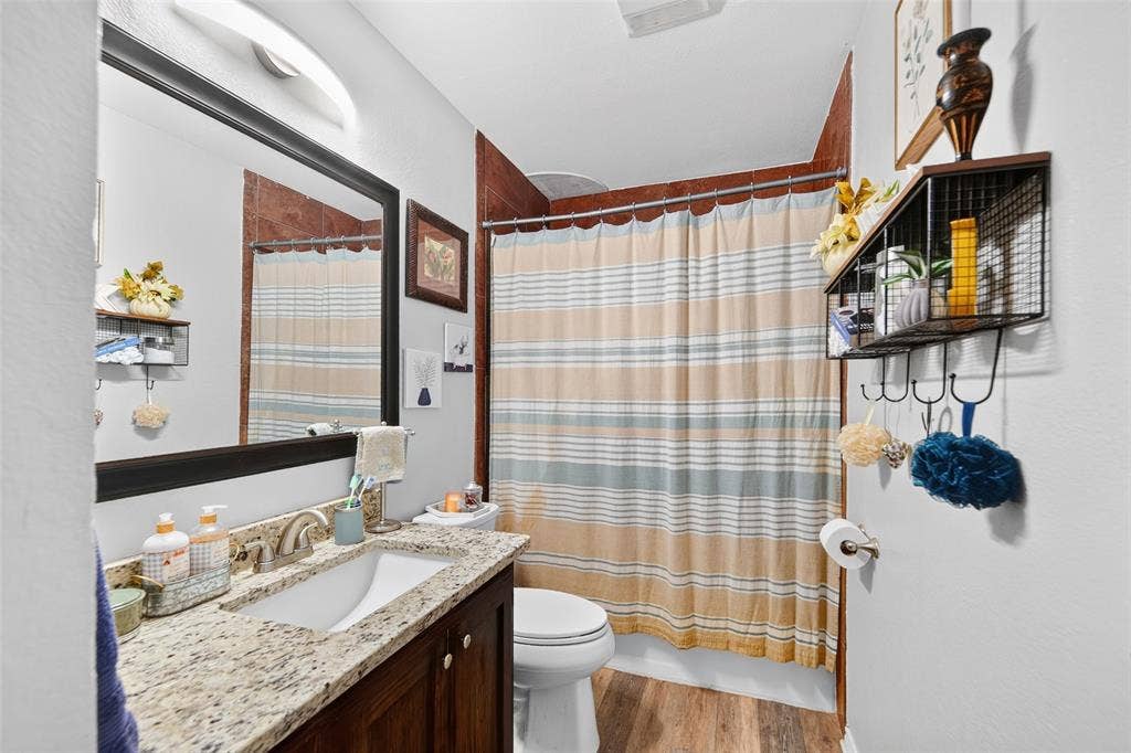 1290 County Road 3355, Paradise, TX 76073