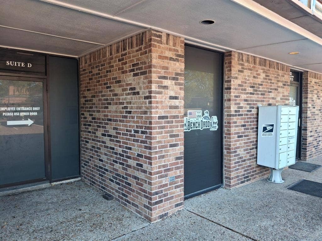 202 N Allen Drive, #D, Allen, TX 75013 202 N Allen Drive, #D, Allen, TX 75013