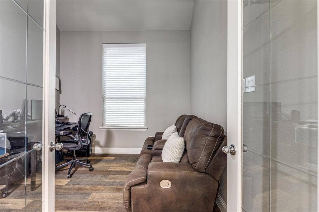 3925 Ironbark Way, McKinney, TX 75071 3925 Ironbark Way, McKinney, TX 75071