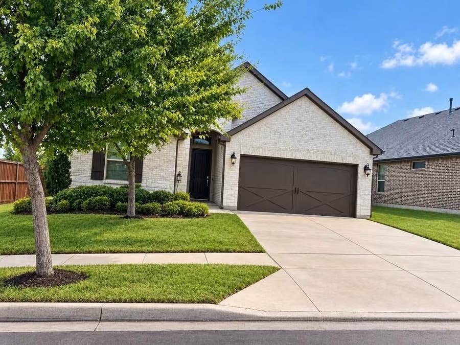 Property photo for 260 Gill Point Lane, Aledo, TX