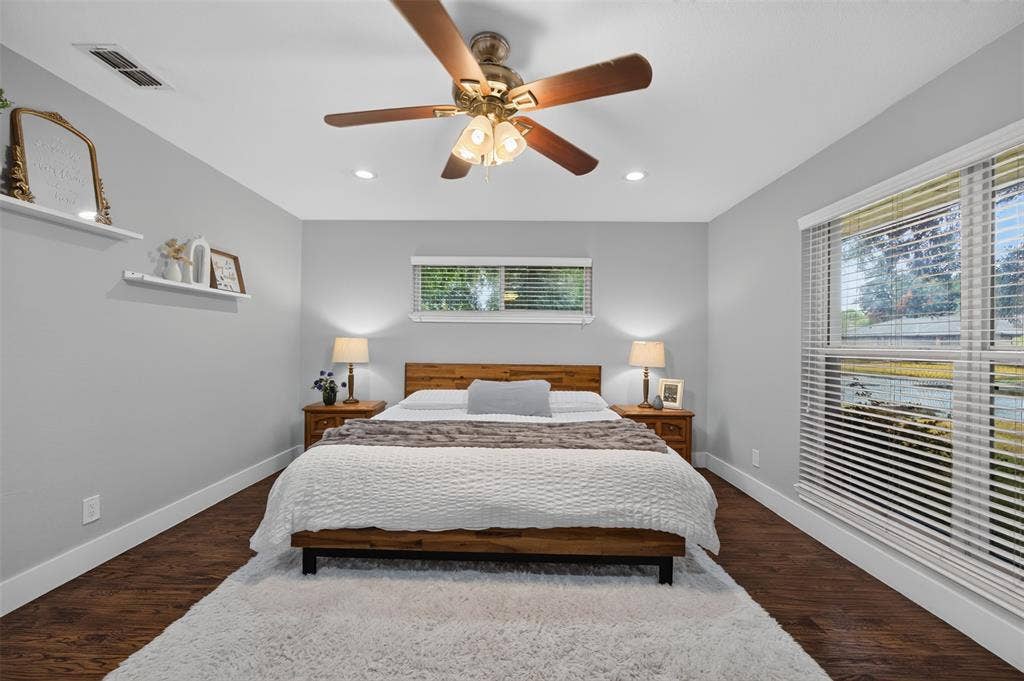 2502 Rochdale Street, Garland, TX 75040 2502 Rochdale Street, Garland, TX 75040