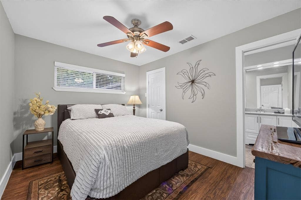 2502 Rochdale Street, Garland, TX 75040 2502 Rochdale Street, Garland, TX 75040