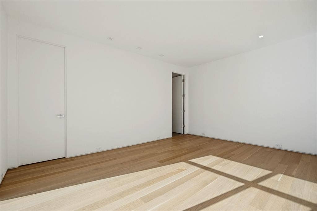 3515 Edgewater Street, Dallas, TX 75205 3515 Edgewater Street, Dallas, TX 75205
