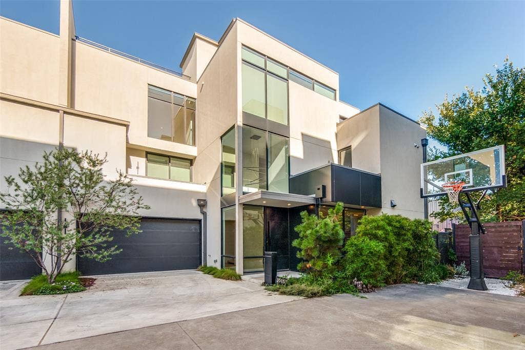 3515 Edgewater Street, Dallas, TX 75205 3515 Edgewater Street, Dallas, TX 75205