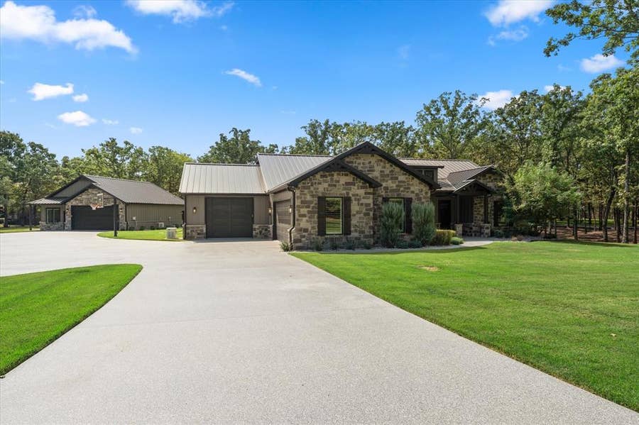 Property photo for 116 Private Road 5984, Yantis, TX