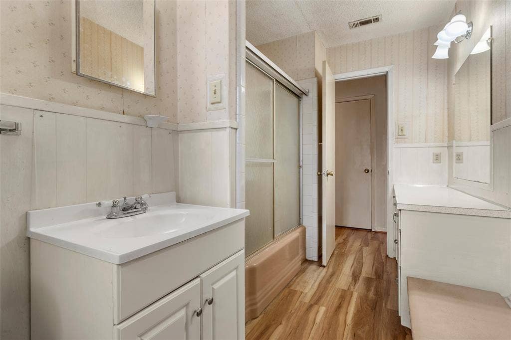 131 Ronwood, Woodway, TX 76712 131 Ronwood, Woodway, TX 76712