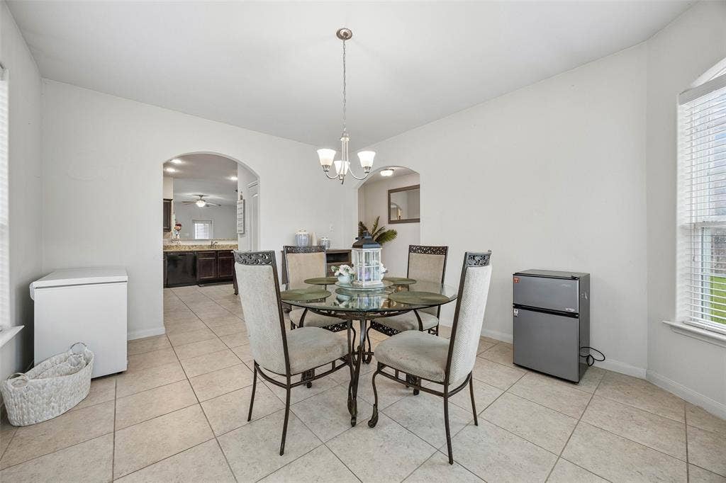 1005 Princewood Drive, Denton, TX 76207 1005 Princewood Drive, Denton, TX 76207