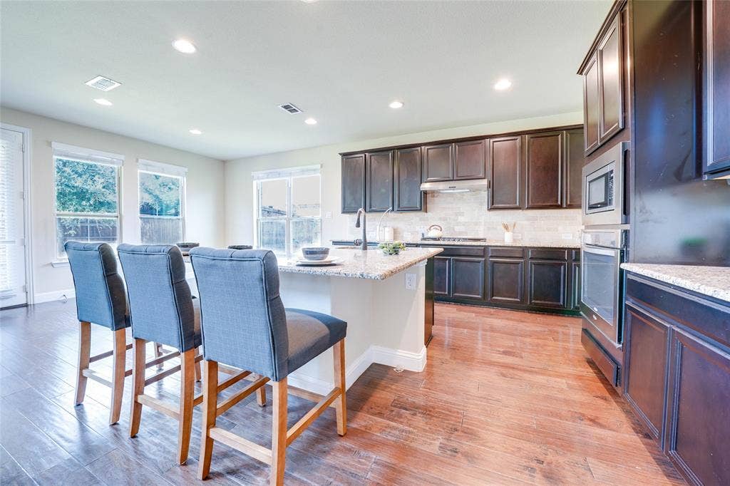 1262 Roma Drive, Frisco, TX 75036 1262 Roma Drive, Frisco, TX 75036