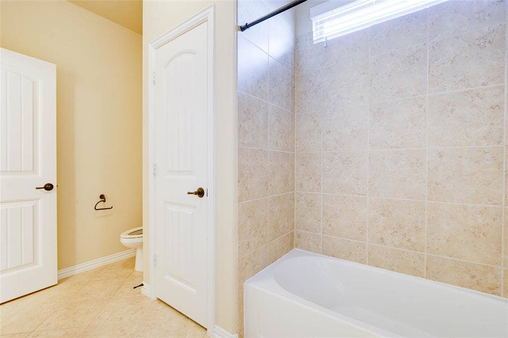 1262 Roma Drive, Frisco, TX 75036 1262 Roma Drive, Frisco, TX 75036