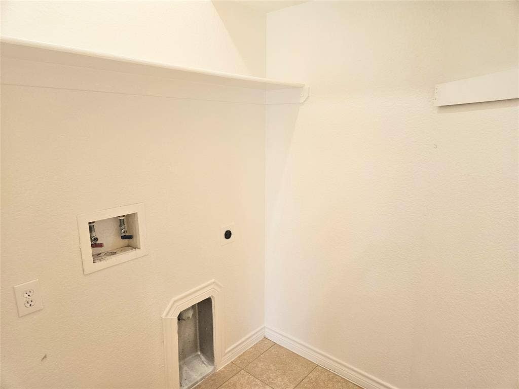 4260 Sweet Clover Lane, Fort Worth, TX 76036 4260 Sweet Clover Lane, Fort Worth, TX 76036