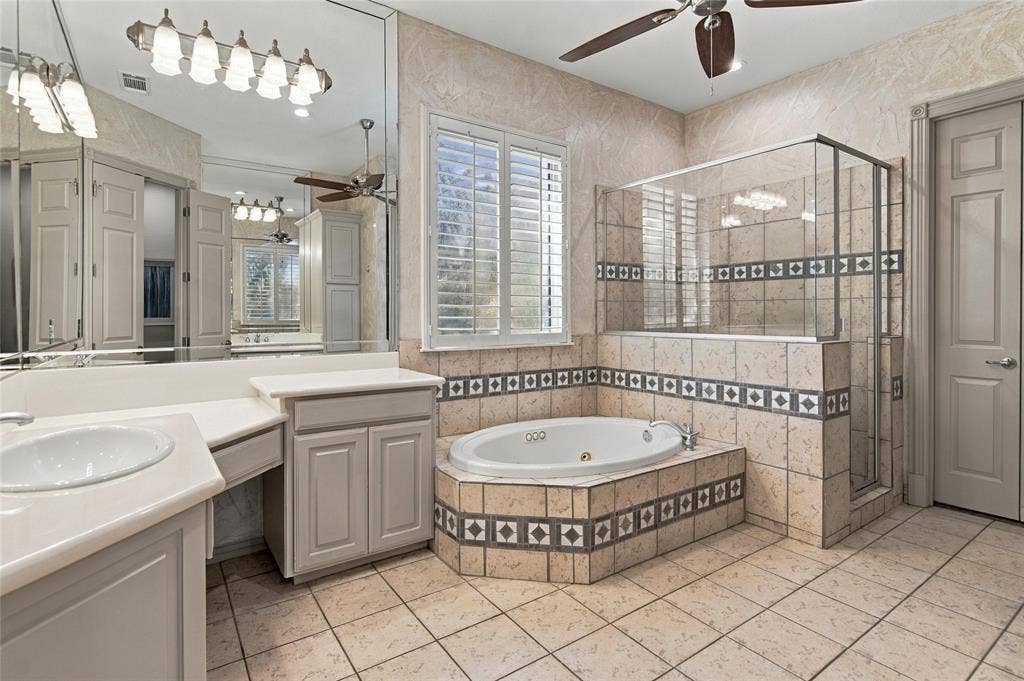 6505 Champion Way, Colleyville, TX 76034 6505 Champion Way, Colleyville, TX 76034