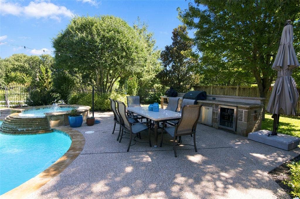 6505 Champion Way, Colleyville, TX 76034 6505 Champion Way, Colleyville, TX 76034
