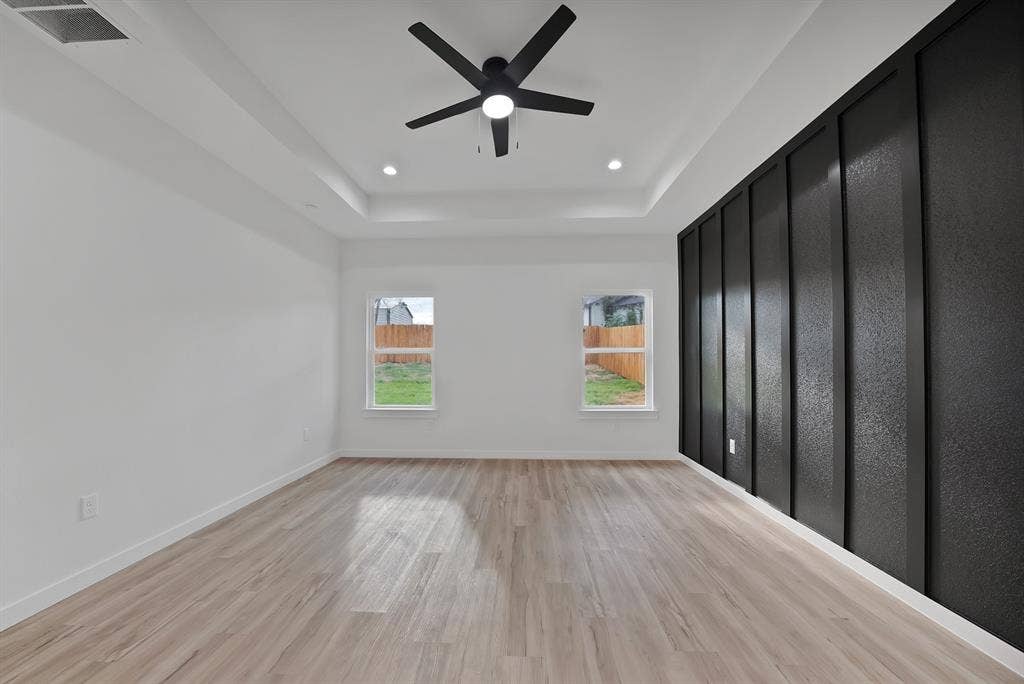 3005 Hanna Avenue, Fort Worth, TX 76106