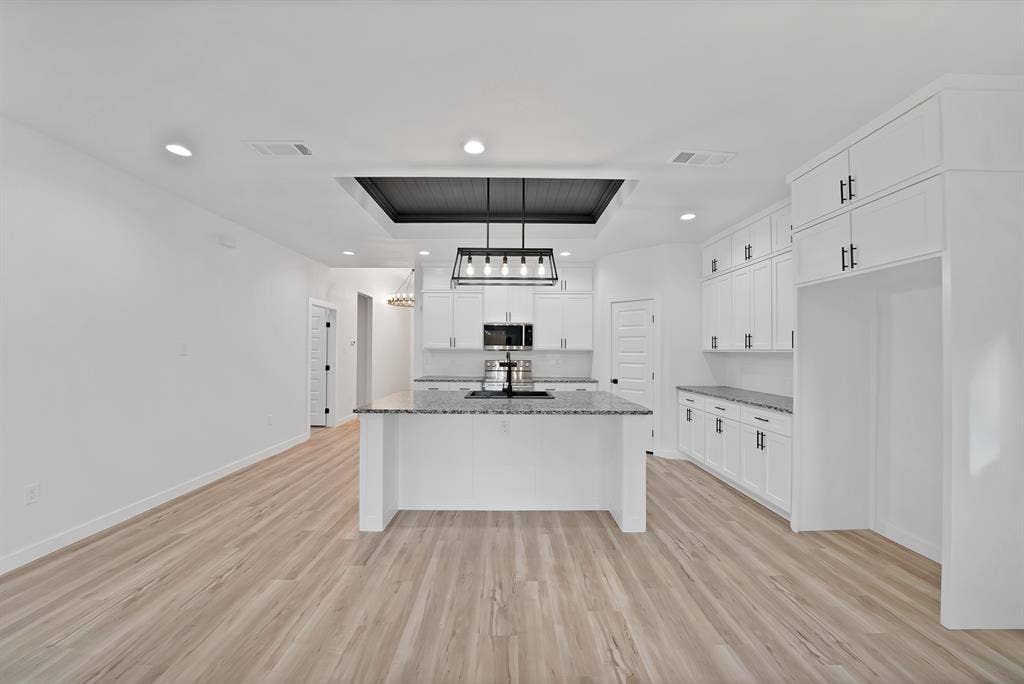 3005 Hanna Avenue, Fort Worth, TX 76106