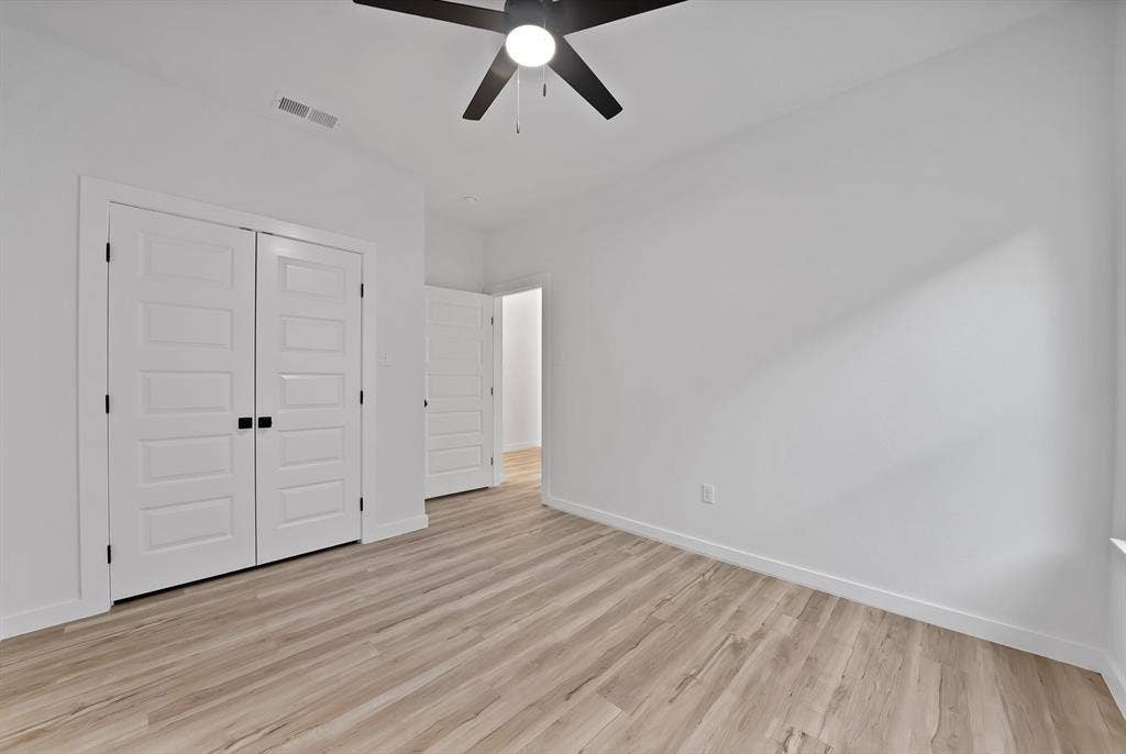 3005 Hanna Avenue, Fort Worth, TX 76106