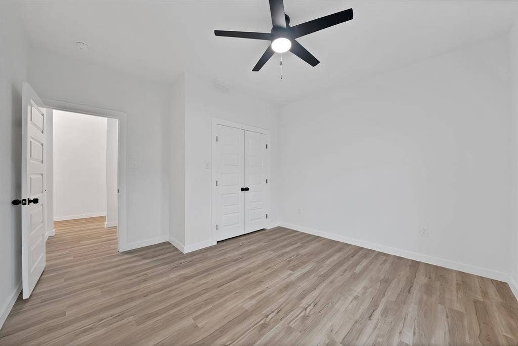 3005 Hanna Avenue, Fort Worth, TX 76106
