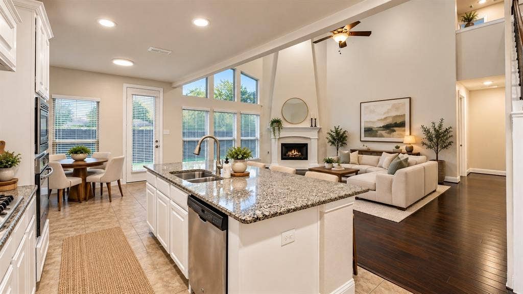2909 Mountain Creek Drive, McKinney, TX 75072 Kitchen Staged