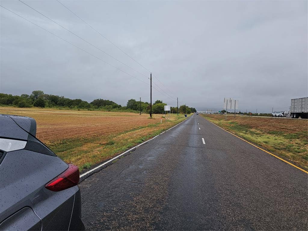 1105 I-45, Ennis, TX 75119 Additional content