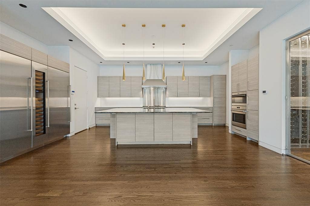 4352 Fairfax Avenue, Highland Park, TX 75205 4352 Fairfax Avenue, Highland Park, TX 75205