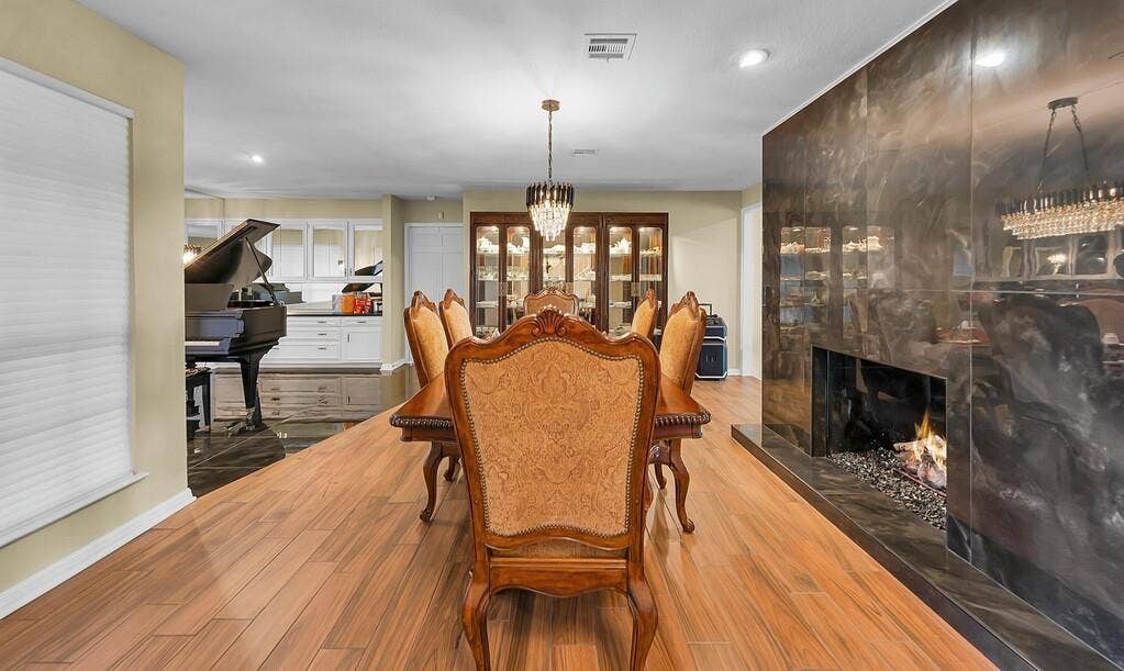 3711 Windmill Hill Drive, Waco, TX 76710 3711 Windmill Hill Drive, Waco, TX 76710