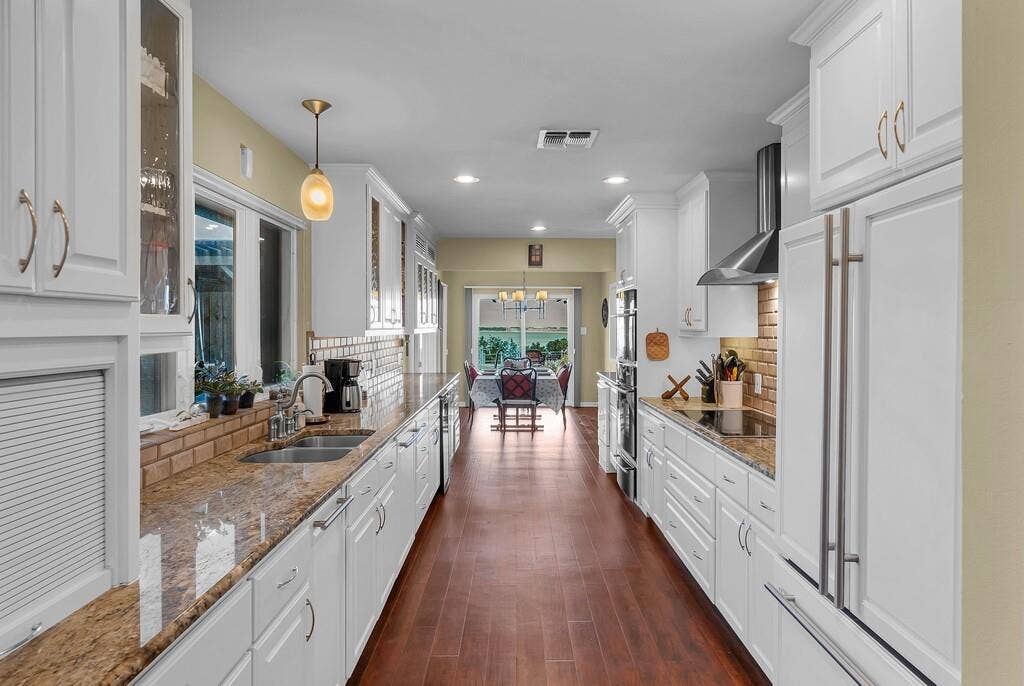 3711 Windmill Hill Drive, Waco, TX 76710 3711 Windmill Hill Drive, Waco, TX 76710