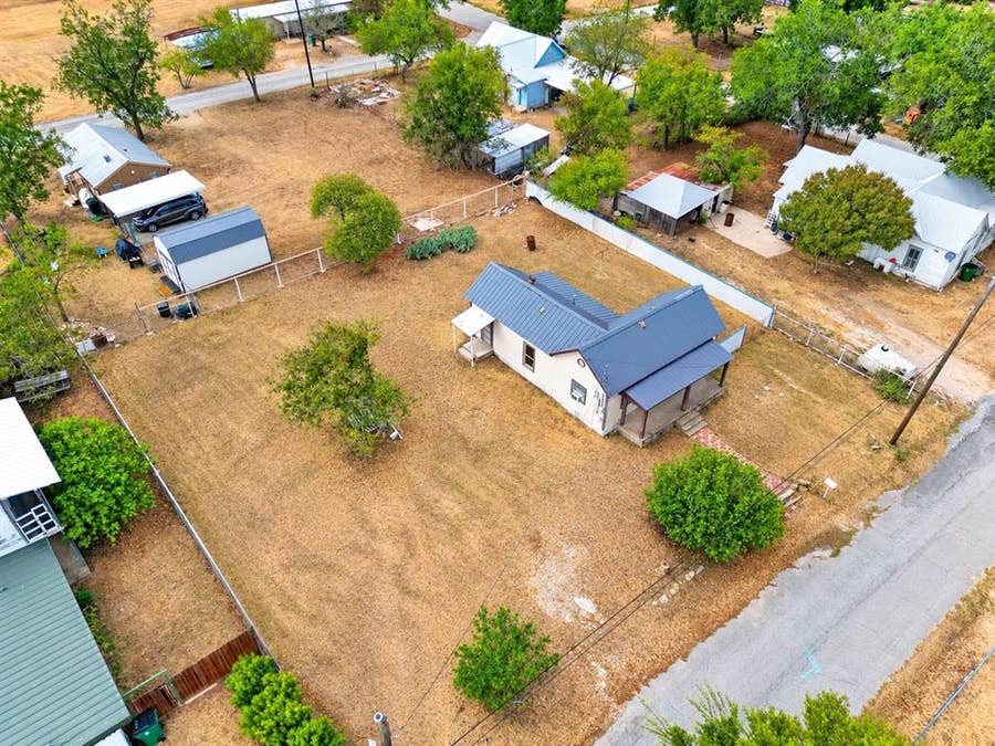 Property photo for 410 Vine Street, Dublin, TX