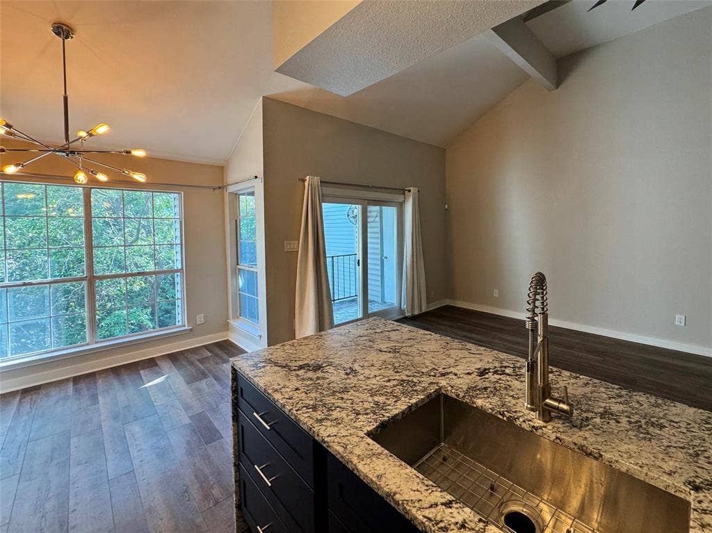 2506 Wedglea Drive, #802, Dallas, TX 75211 2506 Wedglea Drive, #802, Dallas, TX 75211