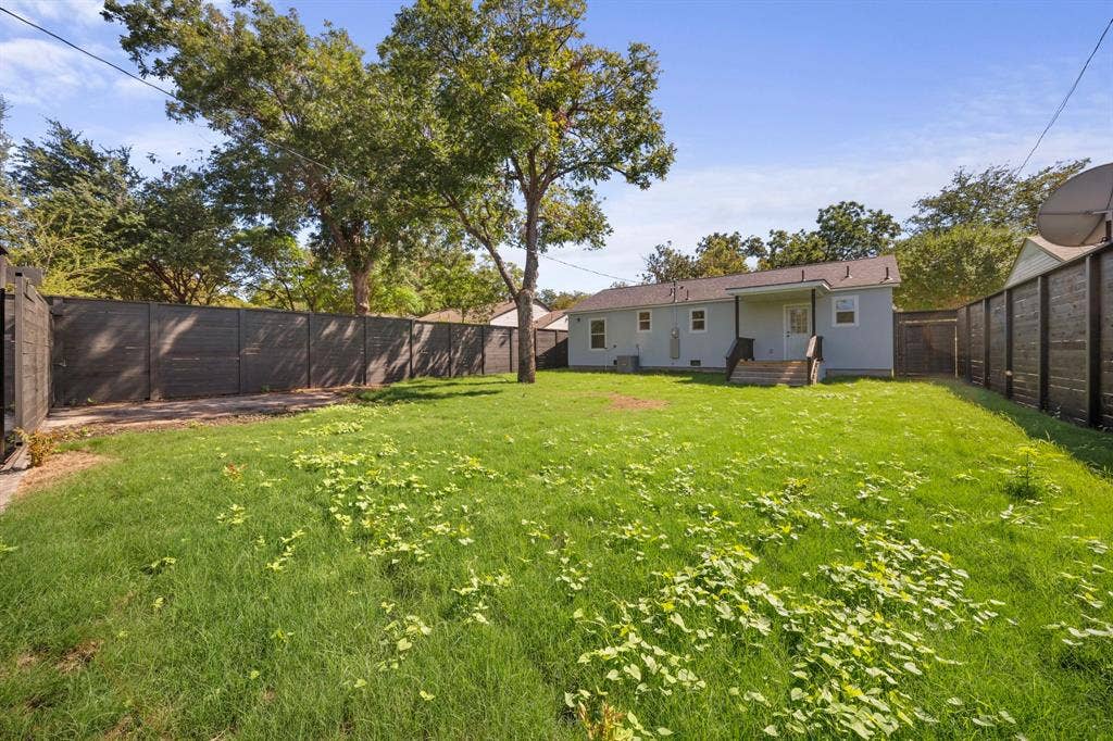 2823 Cherrywood Avenue, Dallas, TX 75235 2823 Cherrywood Avenue, Dallas, TX 75235
