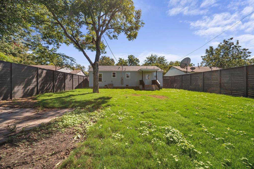 2823 Cherrywood Avenue, Dallas, TX 75235 2823 Cherrywood Avenue, Dallas, TX 75235