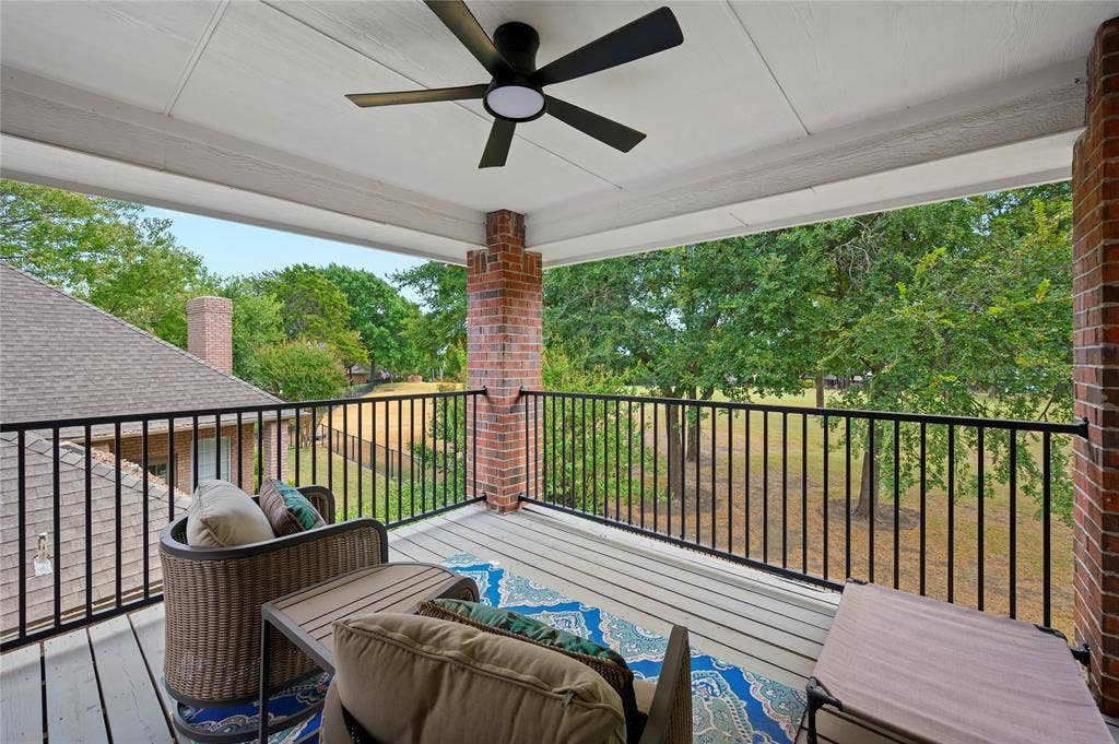 2005 Hillcrest Court, McKinney, TX 75072 2005 Hillcrest Court, McKinney, TX 75072