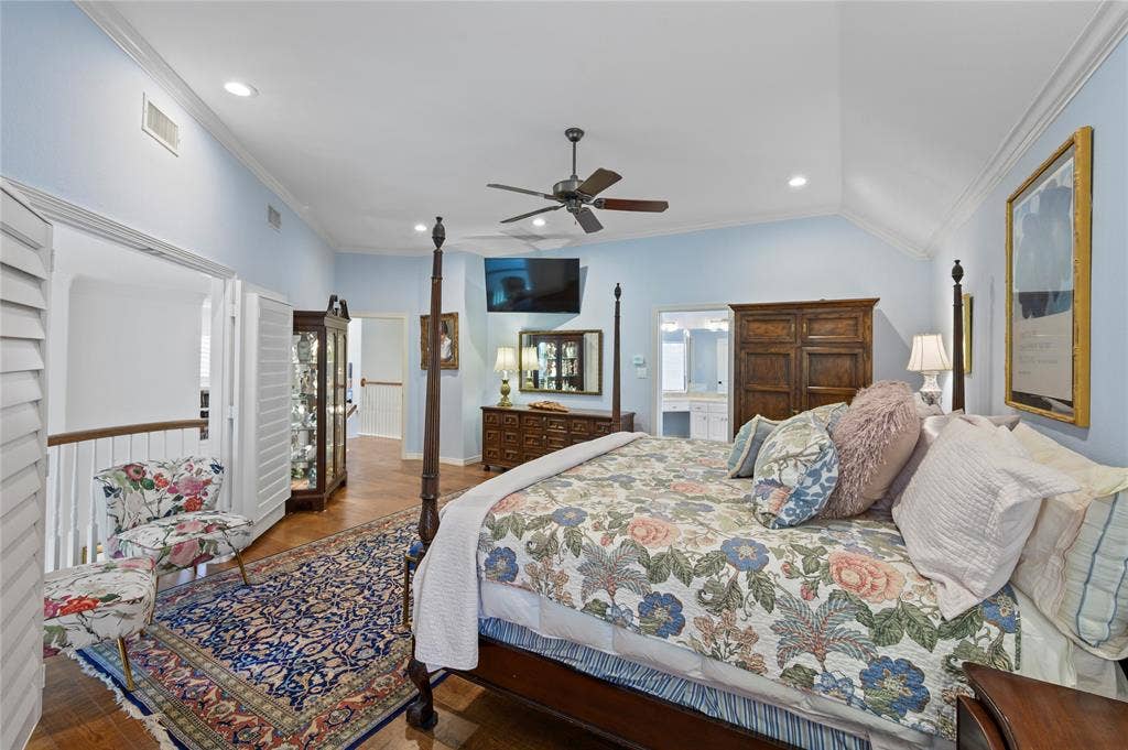 2005 Hillcrest Court, McKinney, TX 75072 2005 Hillcrest Court, McKinney, TX 75072