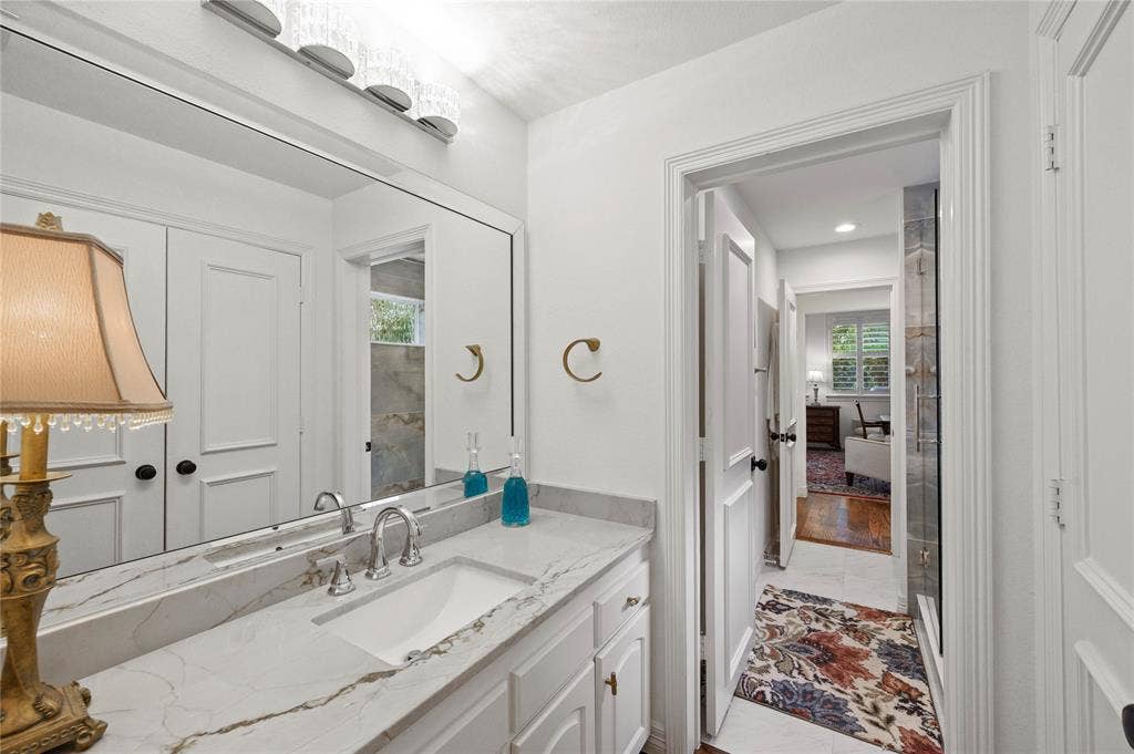 2005 Hillcrest Court, McKinney, TX 75072 2005 Hillcrest Court, McKinney, TX 75072