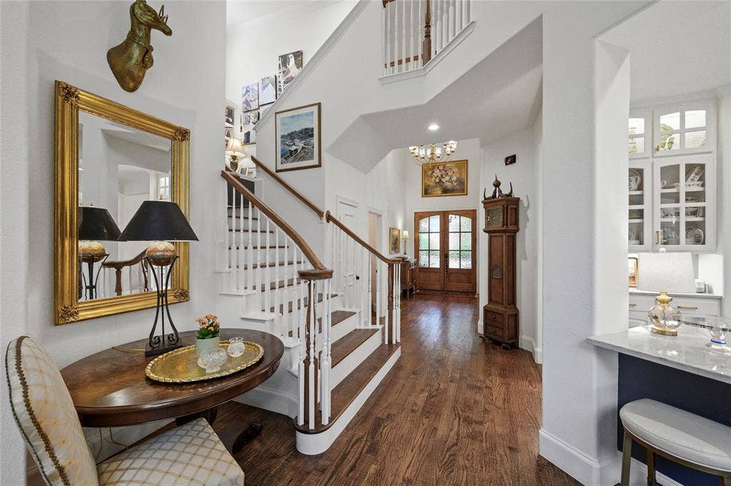 2005 Hillcrest Court, McKinney, TX 75072 2005 Hillcrest Court, McKinney, TX 75072