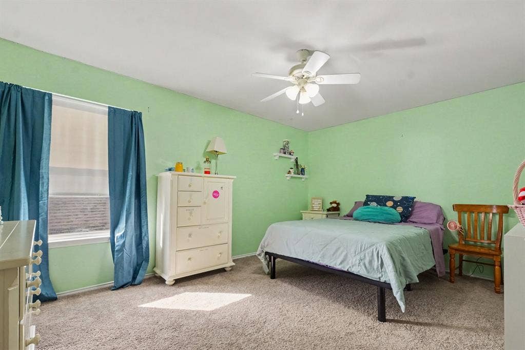6509 Cartier Court, McKinney, TX 75072 Guest Bedroom upstairs 12x14 with walk in closet