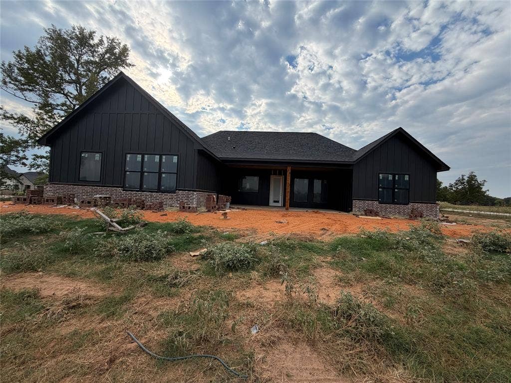 13844 Luka Lane, Tyler, TX 75074 13844 Luka Lane, Tyler, TX 75074
