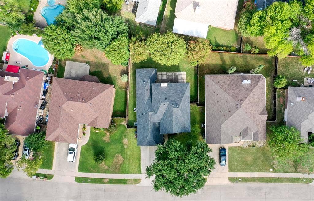 4101 Christopher Way, Plano, TX 75024 4101 Christopher Way, Plano, TX 75024